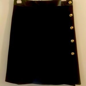 White House Black Market pencil skirt  size 6p